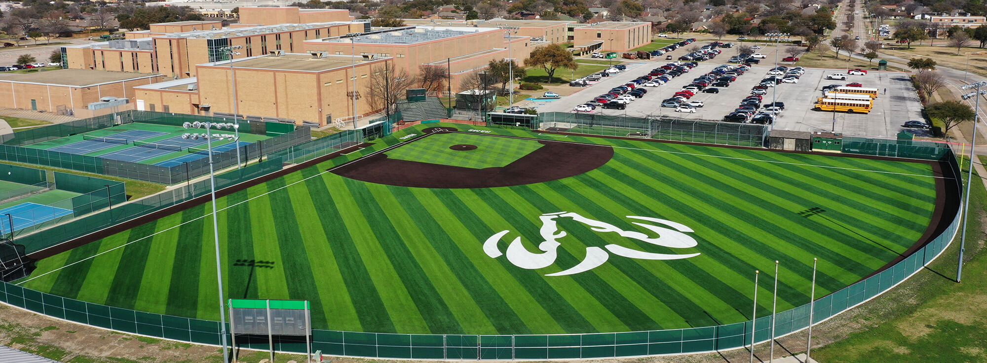 berkner-high-school-baseball-field-paragon-sports-constructors